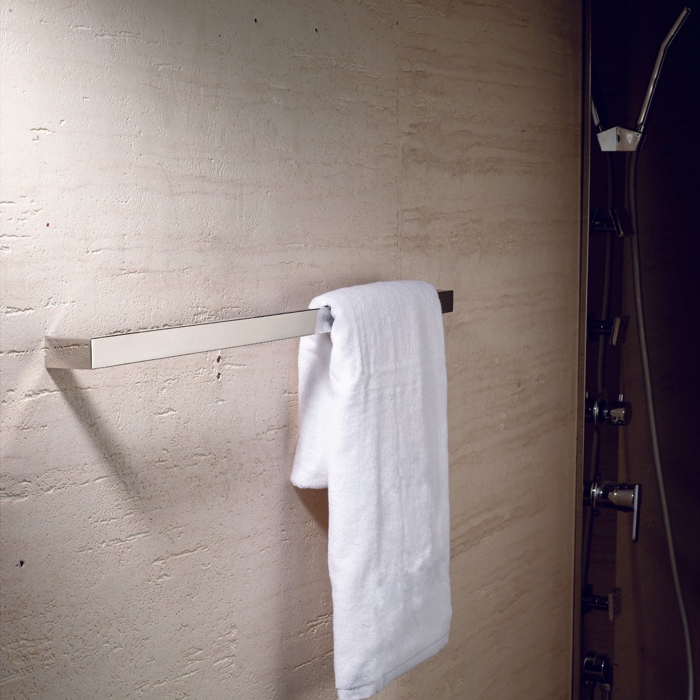 PURO Single Towel Bar