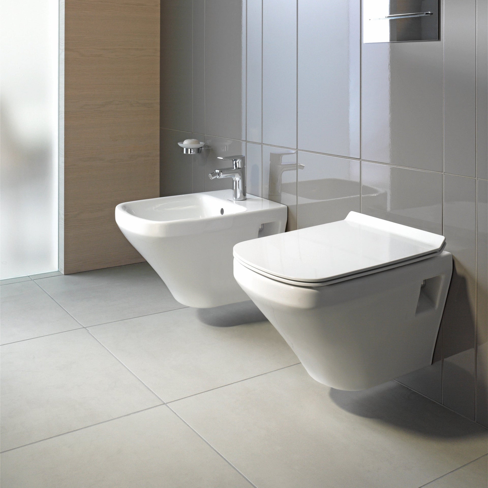 DuraStyle Compact Wall Hung Toilet & Soft Close Seat Gloss