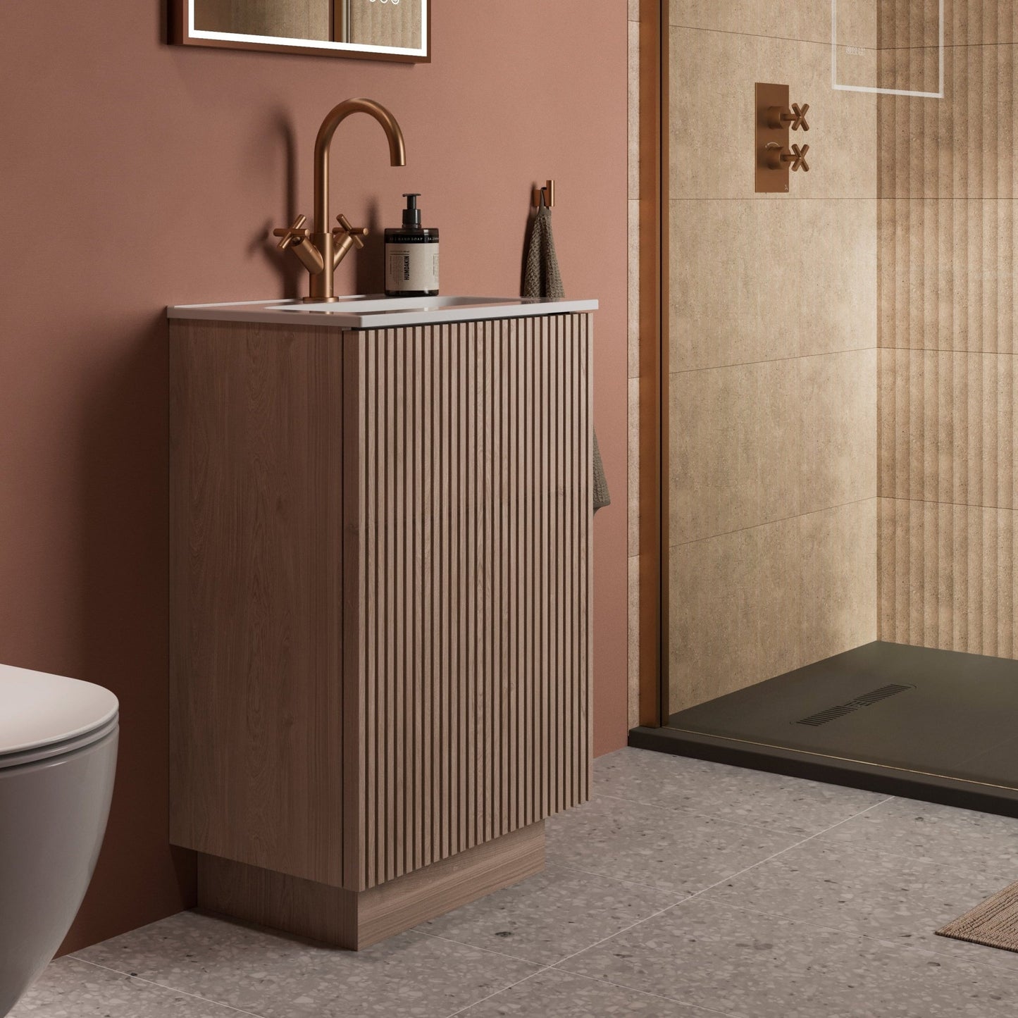  - Limit Floorstanding 1 - Door Unit & Basin 600mm - Soaque