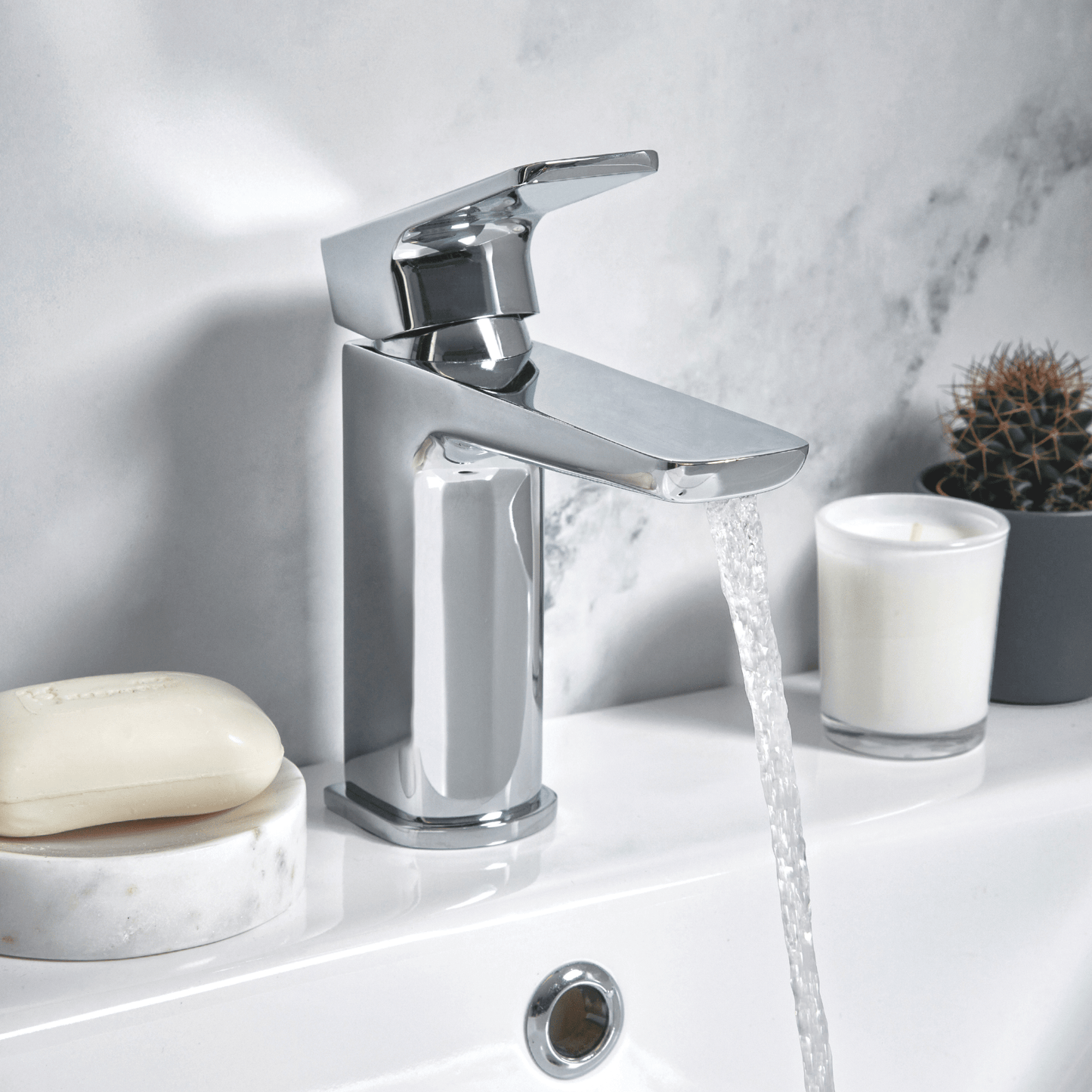 TAP255 - Muro Mini Mono Basin Mixer| Chrome | Scudo | TAP255 - Soaque